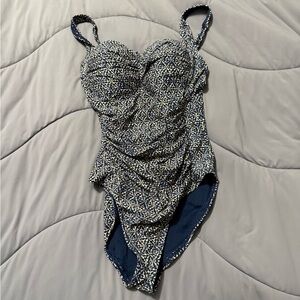 Niptuck Swimsuit Size 4 NEW